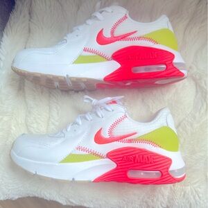 Nike Women’s Air Max Excee